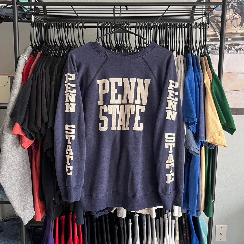 Vintage 1970s Faded Penn State Collegiate Raglan Sweatshirt